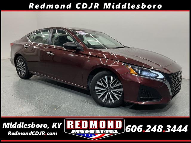 2024 Nissan Altima SV FWD