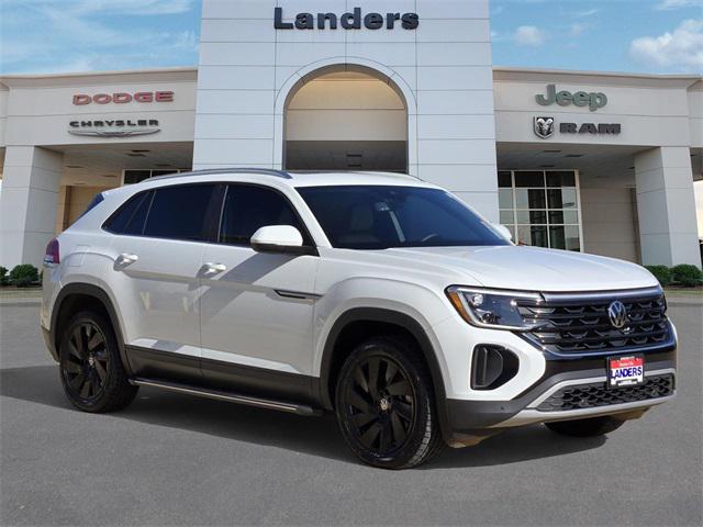 2024 Volkswagen Atlas Cross Sport 2.0T SE w/Technology