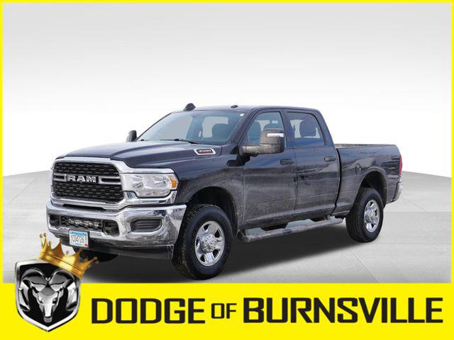 2023 RAM 3500 Tradesman Crew Cab 4x4 64 Box 2023 RAM 3500 Tradesman Crew Cab 4x4 64 Box
