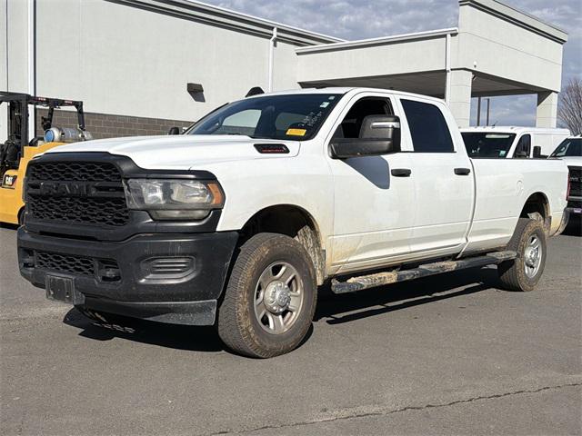 2023 RAM 2500 Tradesman Crew Cab 4x4 8 Box 2023 RAM 2500 Tradesman Crew Cab 4x4 8 Box