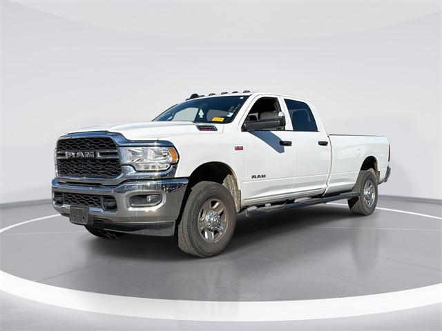 2022 RAM 2500 Tradesman Crew Cab 4x4 8 Box 2022 RAM 2500 Tradesman Crew Cab 4x4 8 Box