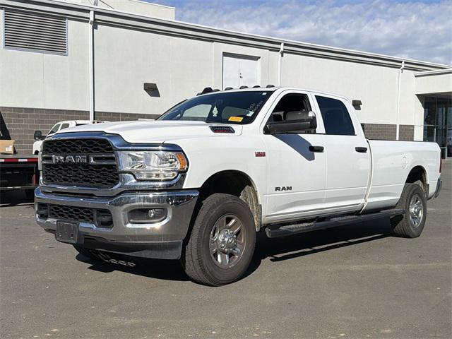 2022 RAM 2500 Tradesman Crew Cab 4x4 8 Box 2022 RAM 2500 Tradesman Crew Cab 4x4 8 Box
