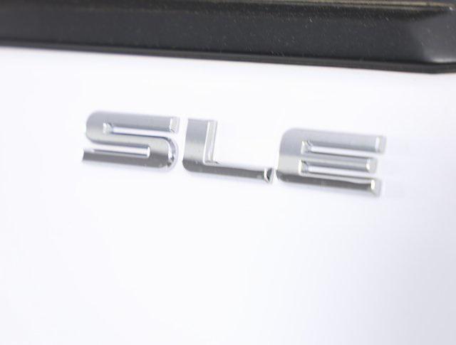 2021 GMC Terrain FWD SLE 2021 GMC Terrain FWD SLE