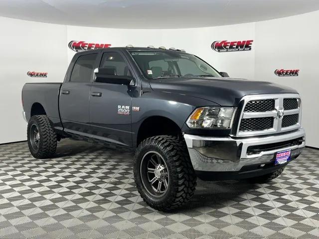 2017 RAM 2500 Tradesman Crew Cab 4x4 64 Box