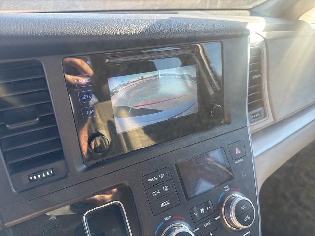 2017 Toyota Sienna L 7 Passenger