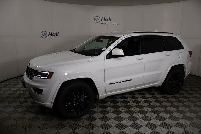 2020 Jeep Grand Cherokee Altitude 4X4 2020 Jeep Grand Cherokee Altitude 4X4
