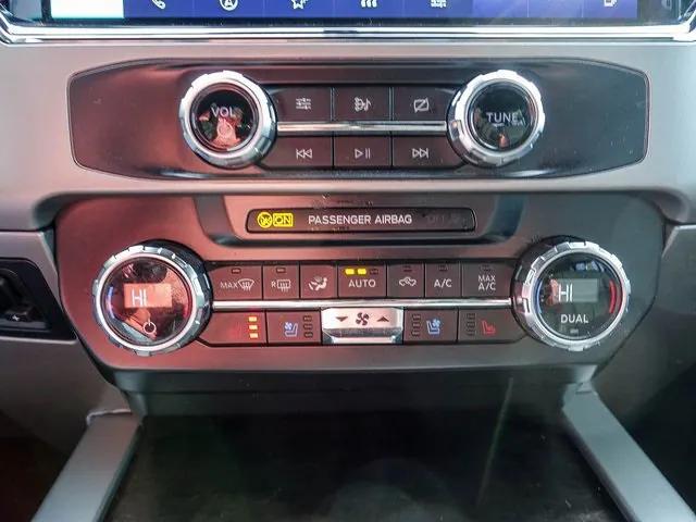 2022 Ford Super Duty F-350 SRW LARIAT 2022 Ford Super Duty F-350 SRW LARIAT