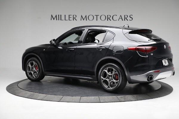 2022 Alfa Romeo Stelvio Ti AWD