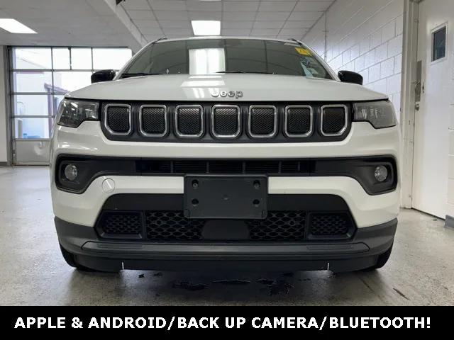 2022 Jeep Compass Latitude FWD 2022 Jeep Compass Latitude FWD