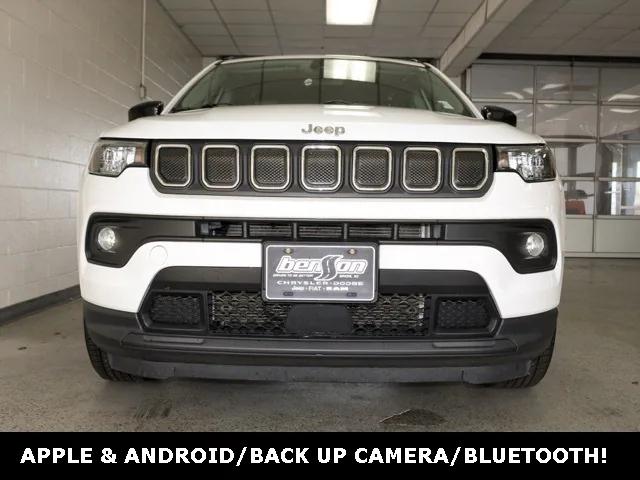 2022 Jeep Compass Latitude FWD 2022 Jeep Compass Latitude FWD
