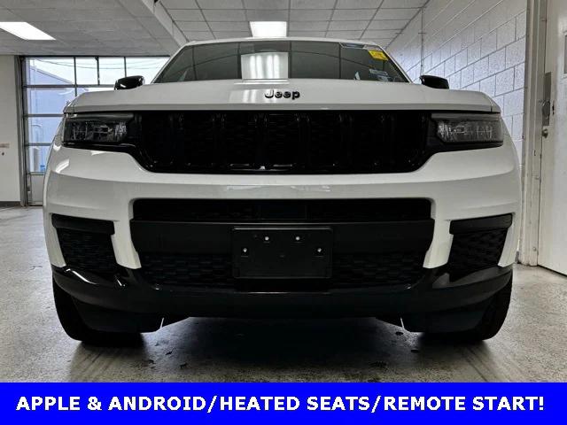 2022 Jeep Grand Cherokee L Altitude 4x4 2022 Jeep Grand Cherokee L Altitude 4x4