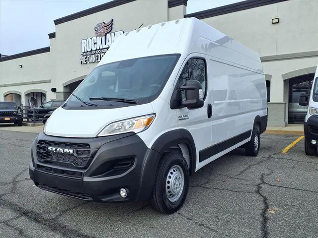 2024 RAM ProMaster 3500 Cargo Van Tradesman Super High Roof 159 WB EXT w/Pass Seat