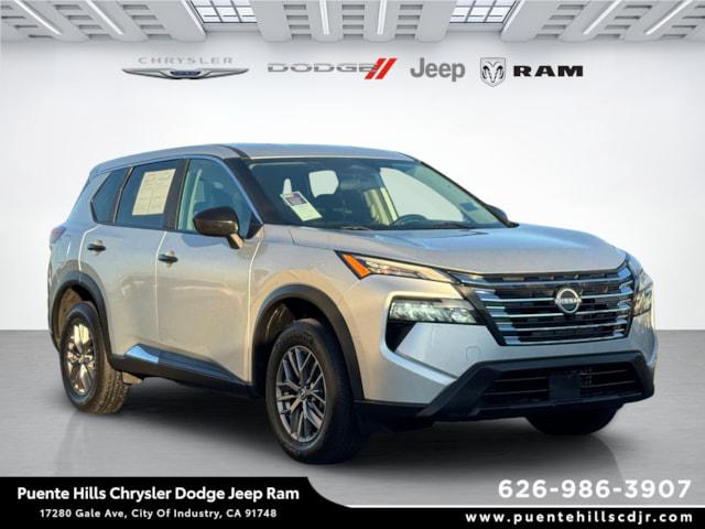 2024 Nissan Rogue S Intelligent AWD 2024 Nissan Rogue S Intelligent AWD