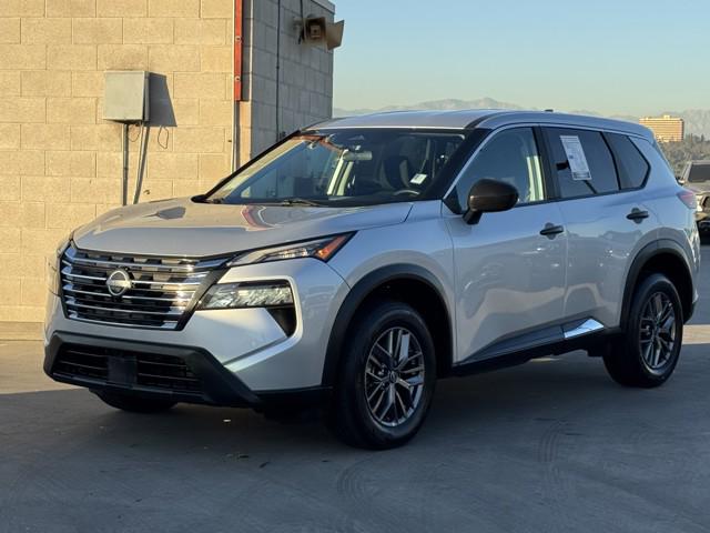 2024 Nissan Rogue S Intelligent AWD 2024 Nissan Rogue S Intelligent AWD