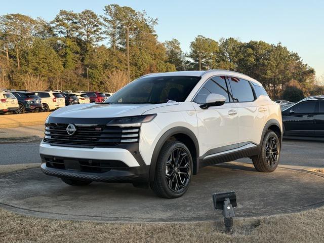 2025 Nissan Kicks SR FWD 2025 Nissan Kicks SR FWD