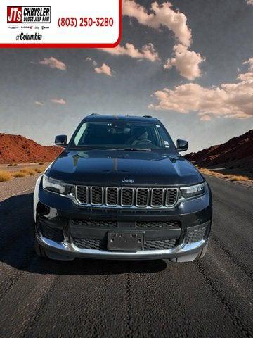 2023 Jeep Grand Cherokee L Laredo 4x4 2023 Jeep Grand Cherokee L Laredo 4x4
