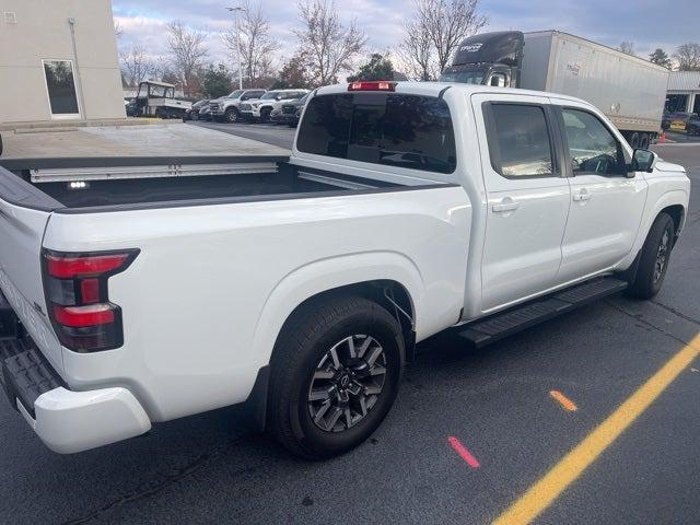 2025 Nissan Frontier Crew Cab Long Bed SL 4x2