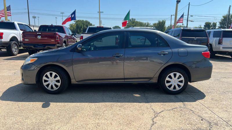 2011 Toyota Corolla LE
