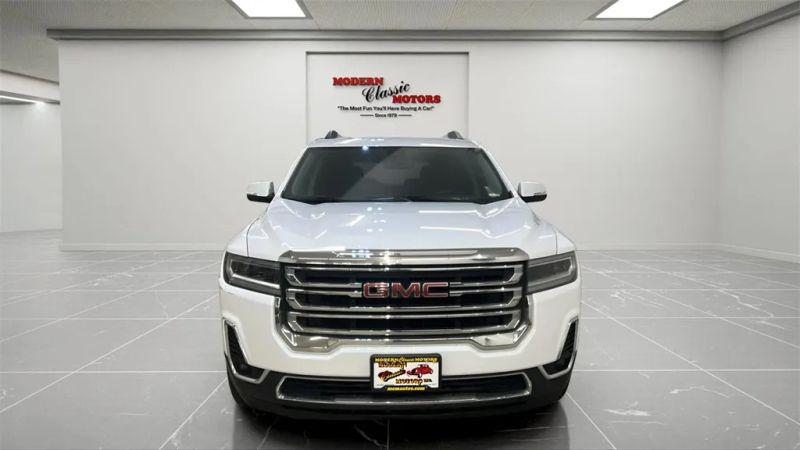 2023 GMC Acadia AWD SLT