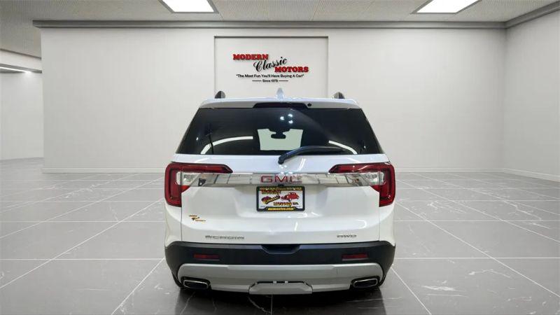 2023 GMC Acadia AWD SLT