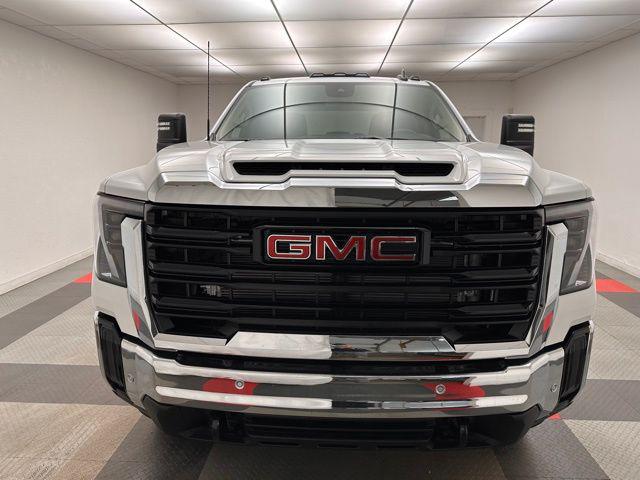 2026 GMC Sierra 3500HD Crew Cab, Long Bed, Pro Dual Rear Wheel, 4WD
