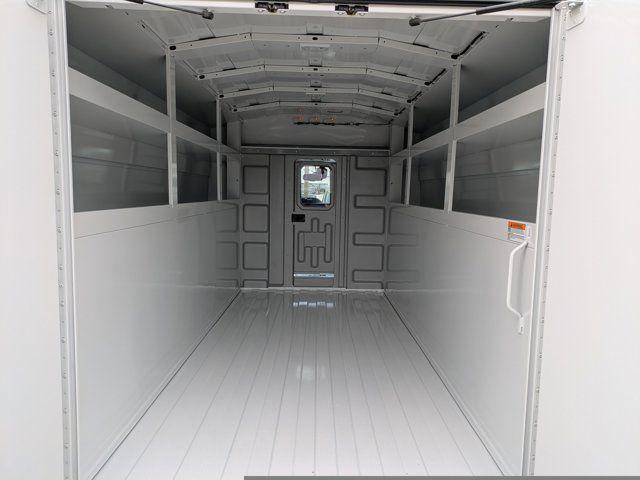 2026 Ford E-350 Cutaway Base