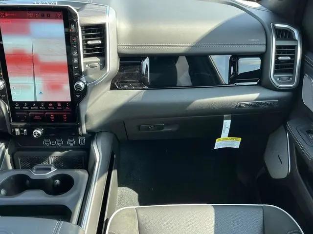 2025 Ram 1500 Laramie Crew Cab 4x4 5'7" Box