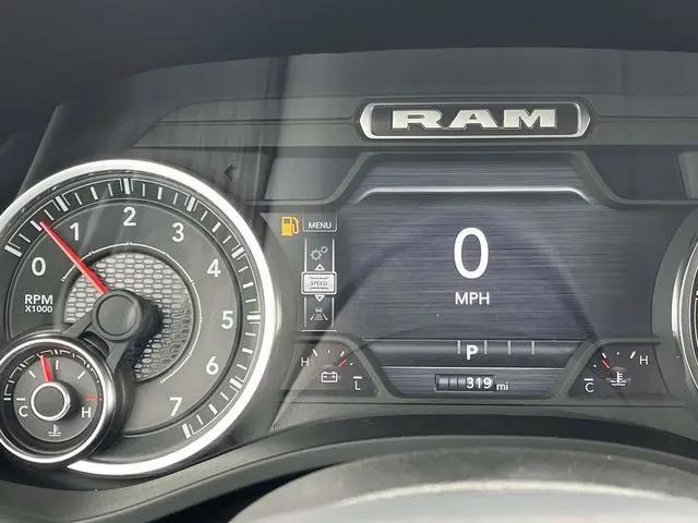 2025 Ram 1500 Big Horn Crew Cab 4x4 6'4" Box