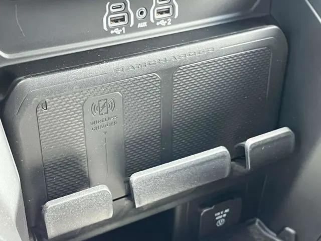 2025 Ram 1500 Big Horn Crew Cab 4x4 6'4" Box