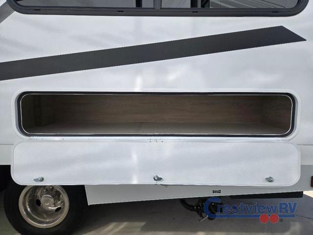 2026 Ford E-350 Cutaway Unknown