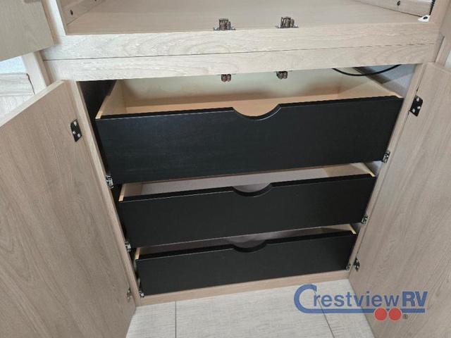 2026 Ford E-350 Cutaway Unknown