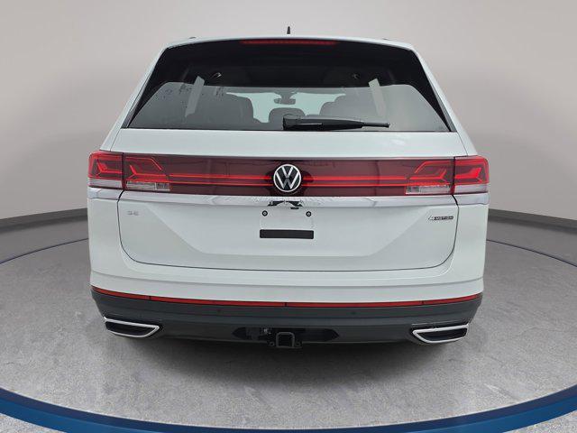 2026 Volkswagen Atlas SE with Technology