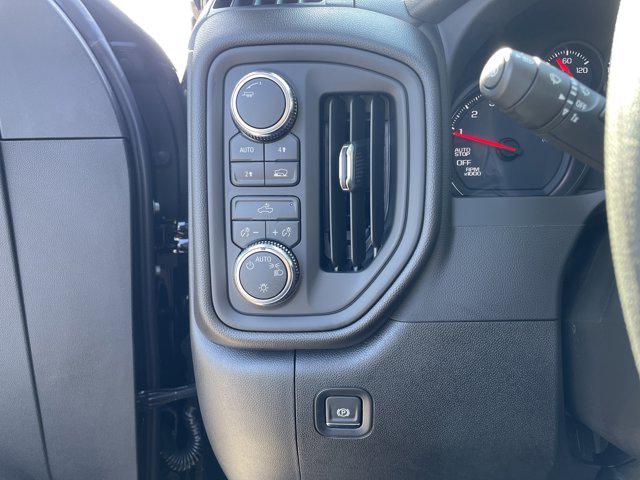 2026 GMC Sierra 1500 Crew Cab, Short Bed, Pro, 4WD