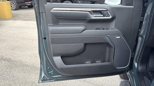 2026 Chevrolet Silverado 1500 4WD Crew Cab Short Bed LTZ