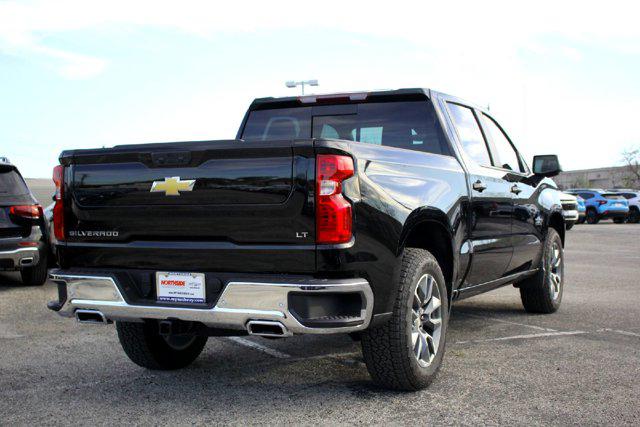 2026 Chevrolet Silverado 1500 4WD Crew Cab Standard Bed LT