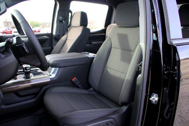 2026 Chevrolet Silverado 1500 4WD Crew Cab Standard Bed LT
