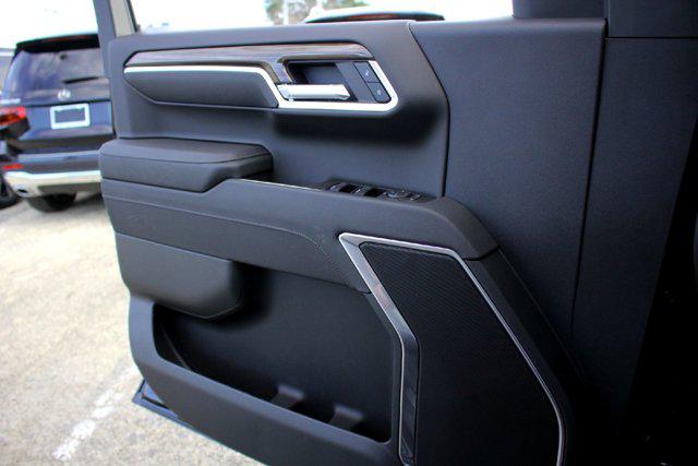 2026 Chevrolet Silverado 1500 4WD Crew Cab Standard Bed LT