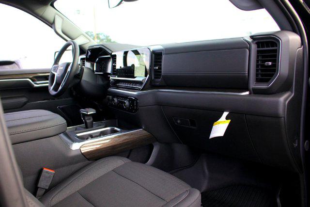 2026 Chevrolet Silverado 1500 4WD Crew Cab Standard Bed LT
