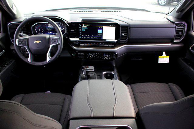 2026 Chevrolet Silverado 1500 4WD Crew Cab Standard Bed LT