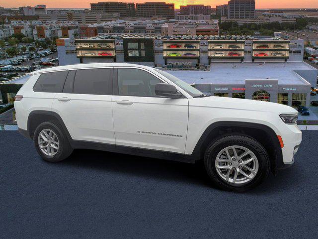 2023 Jeep Grand Cherokee L Laredo 4x4