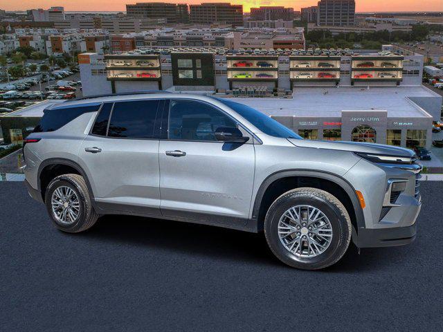 2025 Chevrolet Traverse AWD LT