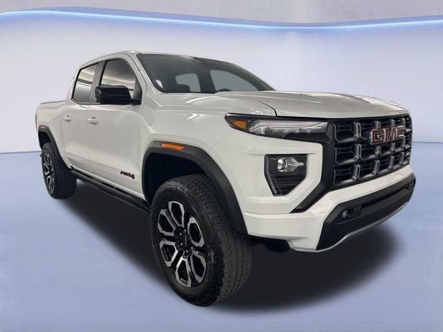 2025 GMC Canyon 4WD AT4