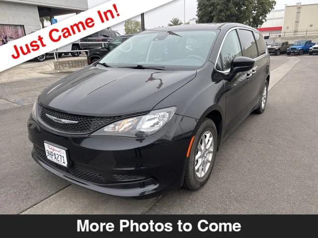 2023 Chrysler Voyager LX 2023 Chrysler Voyager LX