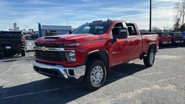 2026 Chevrolet Silverado 2500HD Crew Cab, Standard Bed, LT, 4WD