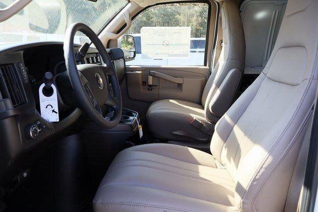 2025 Chevrolet Express Cargo Van RWD 2500 Regular Wheelbase WT