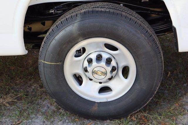 2025 Chevrolet Express Cargo Van RWD 2500 Regular Wheelbase WT
