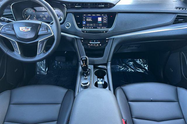 2026 Cadillac XT5 Luxury FWD