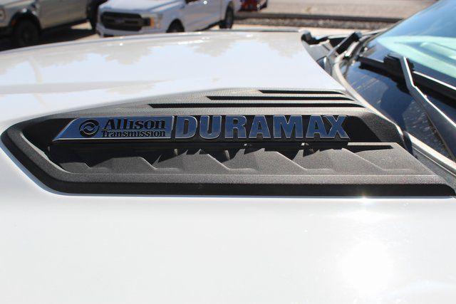 2022 Chevrolet Silverado 2500HD 4WD Crew Cab Standard Bed LT