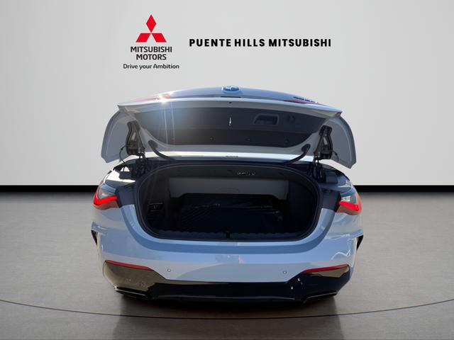 2024 BMW M4 M440i
