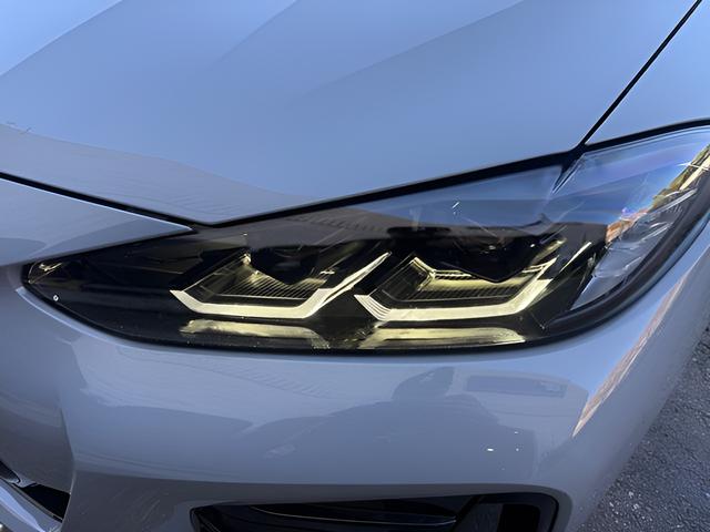 2024 BMW M4 M440i